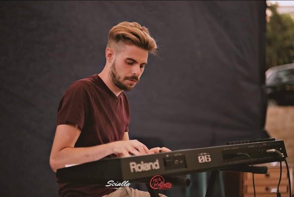 maestro pianoforte Rimini