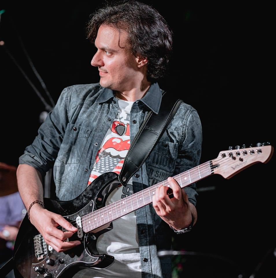 lezioni-chitarra-piadena-roberto-castelli