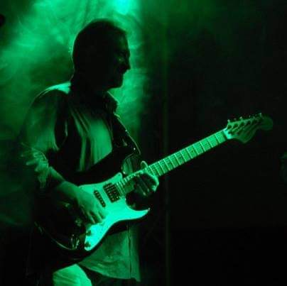 lezioni-chitarra-livorno-marco-ottaviani