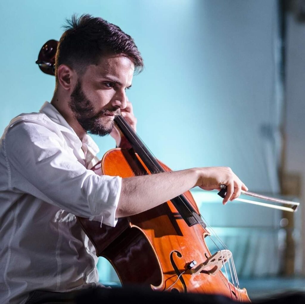 Lezioni violoncello Matera Luca Fabrizio