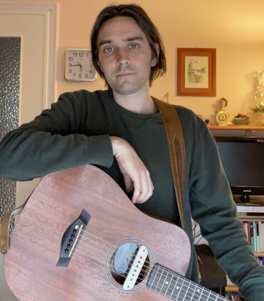 Lezioni di Chitarra Torino Luca Bogarin