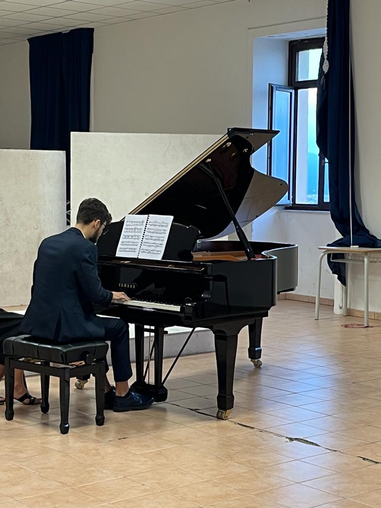 lezioni pianoforte parma Vincenzo Sartoriello